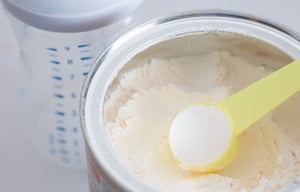 Can-of-infant-formula